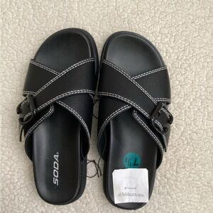 SODA Rushing Black Buckle Cross Strap Slide Sandals, 7.5, 8, NWT